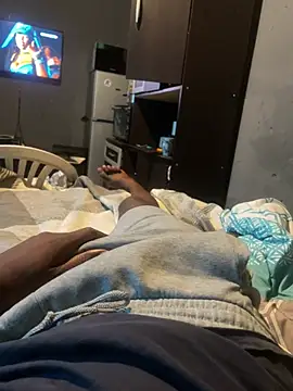 Izinja28 online show from April 16, 2026, 1:12 pm