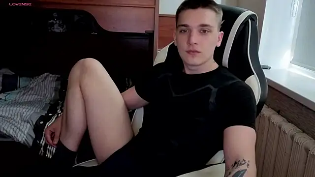 Sweetyangeel online show from May 18, 2026, 12:22 pm