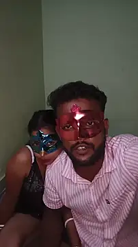 Snapshot of hornysofiya chatting on April 10, 2026, 5:39 pm hornysofiya online show from April 10, 2026, 5:39 pm