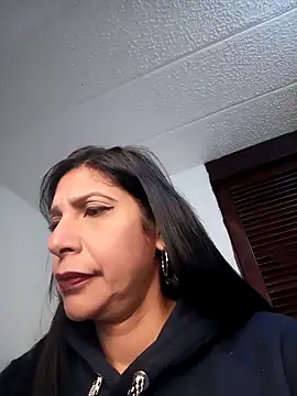 SamanthaRosse01  online show from May 8, 2026, 4:45 pm