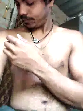 Snapshot of luck00y chatting on May 29, 2026, 3:15 am luck00y online show from May 29, 2026, 3:15 am