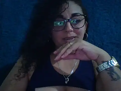 lachurca693 online show from April 3, 2026, 1:03 am