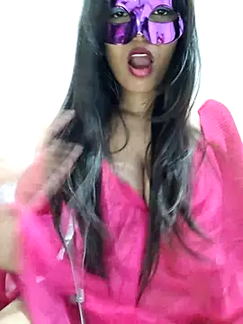 MELONSQUEEN online show from May 1, 2026, 9:30 pm