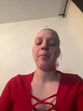 toxicgirl00 online show from March 25, 2026, 10:05 pm