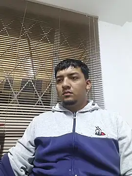 Itsdavidxxx online show from April 11, 2026, 12:20 pm