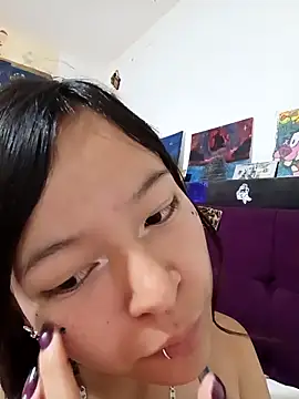 Ninffa sweet21 online show from April 10, 2026, 12:49 am