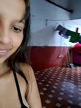 naty 18 online show from April 3, 2026, 6:55 am