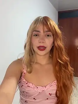 Snapshot of Catalina_bel chatting on April 24, 2026, 3:42 am Catalina bel online show from April 24, 2026, 3:42 am