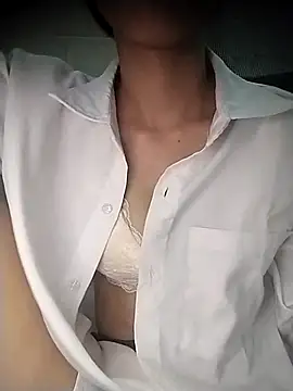 Snapshot of Miyumi1137 chatting on March 31, 2026, 9:53 am Miyumi1137 online show from March 31, 2026, 9:53 am