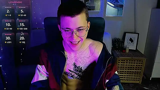 Thomas Norton online show from April 29, 2026, 8:59 pm