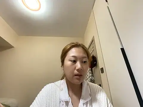tutu512 online show from April 28, 2026, 10:31 am