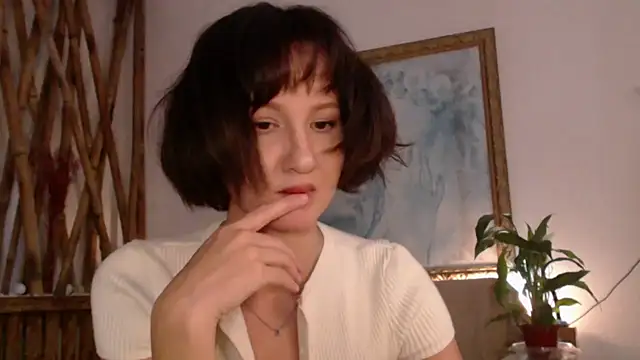Snapshot of wanderwhitch chatting on June 8, 2026, 3:01 pm wanderwhitch online show from June 8, 2026, 3:01 pm