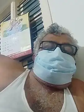 Snapshot of mature55 chatting on June 10, 2026, 4:17 pm mature55 online show from June 10, 2026, 4:17 pm