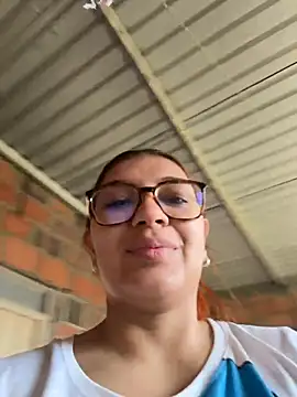 Snapshot of antonela_bb chatting on March 26, 2026, 2:33 pm antonela bb online show from March 26, 2026, 2:33 pm