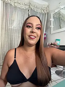 victoria luxx  online show from March 29, 2026, 5:13 pm