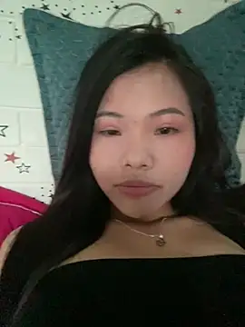 Snapshot of Mi-Lani chatting on March 27, 2026, 1:55 am Mi-Lani online show from March 27, 2026, 1:55 am