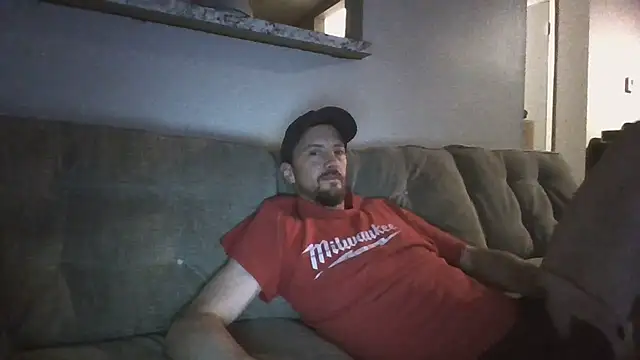 MascChaser4Bear online show from March 28, 2026, 4:23 am