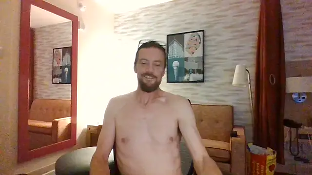 MascChaser4Bear online show from June 14, 2026, 8:16 am