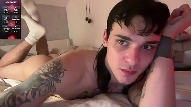 Snapshot of palm1stry chatting on April 26, 2026, 3:04 am palm1stry online show from April 26, 2026, 3:04 am