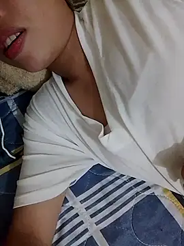tinyk6 online show from May 18, 2026, 3:40 pm