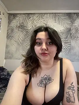 LinaSherman online show from April 3, 2026, 9:51 am