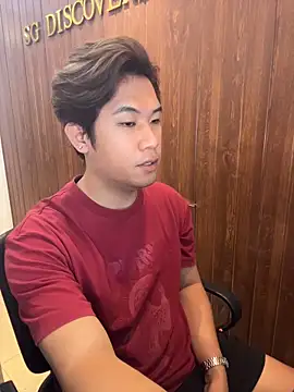 Snapshot of Titanryu chatting on April 27, 2026, 2:31 am Titanryu online show from April 27, 2026, 2:31 am
