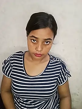 Snapshot of Tania-2026 chatting on June 18, 2026, 7:41 am Tania-2026 online show from June 18, 2026, 7:41 am