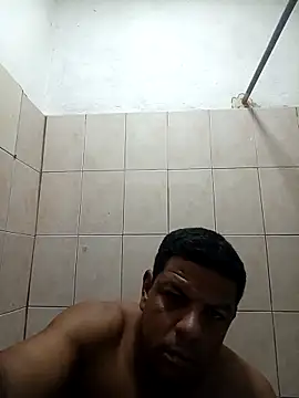 Danielleon12  online show from March 28, 2026, 2:11 am