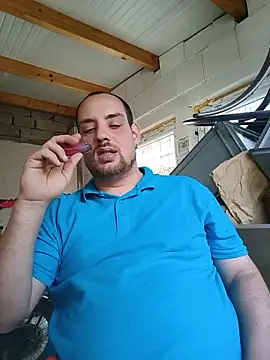 Snapshot of fettgail-0507 chatting on June 7, 2026, 12:42 pm fettgail-0507 online show from June 7, 2026, 12:42 pm