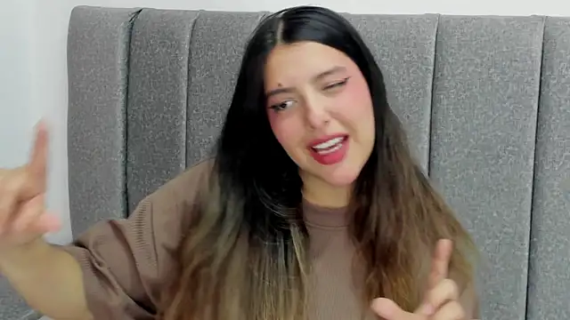 Arihanna London online show from April 10, 2026, 8:13 pm