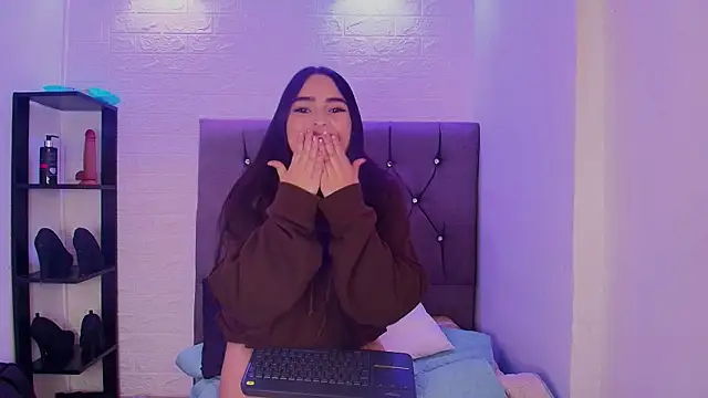 Snapshot of sweet__cherry1 chatting on March 30, 2026, 6:42 pm sweet cherry1 online show from March 30, 2026, 6:42 pm
