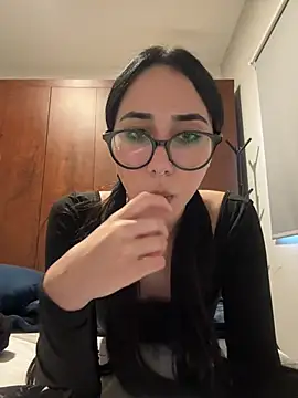 Snapshot of juliacosta chatting on April 4, 2026, 7:11 pm juliacosta online show from April 4, 2026, 7:11 pm