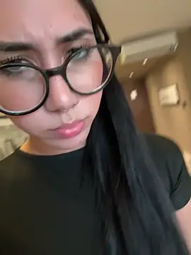 Snapshot of juliacosta chatting on April 26, 2026, 10:02 am juliacosta online show from April 26, 2026, 10:02 am