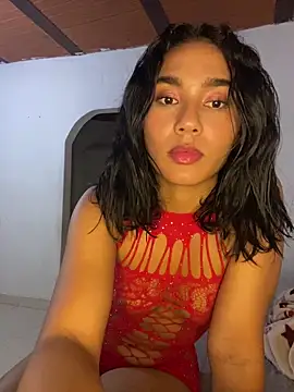 Snapshot of lili_garcia chatting on May 2, 2026, 5:34 am lili garcia online show from May 2, 2026, 5:34 am