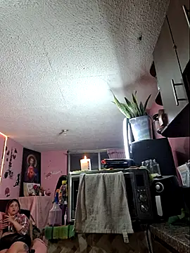 venuscopper online show from April 22, 2026, 6:38 am