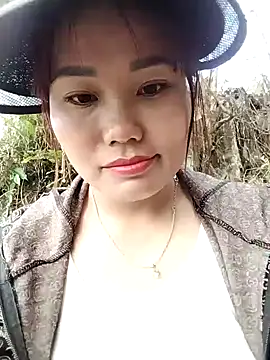Giang-mylove online show from April 11, 2026, 2:27 am