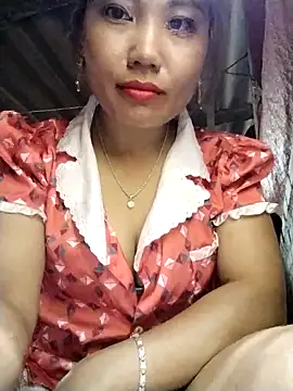 Giang-mylove online show from April 12, 2026, 11:15 am