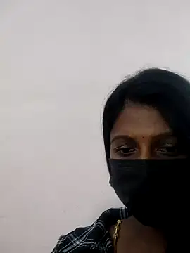 Snapshot of Tamil_Hot_Thara chatting on April 15, 2026, 9:49 am Tamil Hot Thara online show from April 15, 2026, 9:49 am