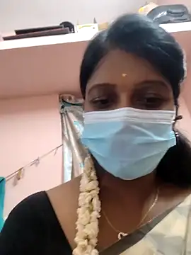 Snapshot of Tamil_Hot_Thara chatting on May 15, 2026, 6:48 pm Tamil Hot Thara online show from May 15, 2026, 6:48 pm