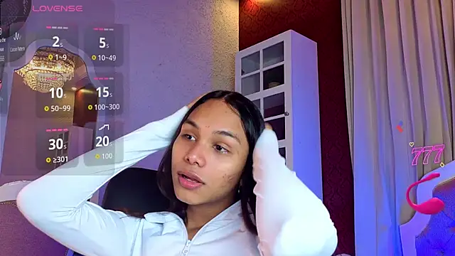 KristinaGriner online show from May 20, 2026, 1:23 am