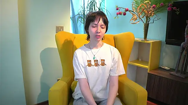 Snapshot of NgaSiddiqi chatting on March 31, 2026, 9:43 am NgaSiddiqi online show from March 31, 2026, 9:43 am