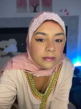 Snapshot of alia_asad chatting on May 18, 2026, 12:00 pm alia asad online show from May 18, 2026, 12:00 pm