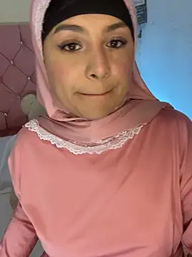 Snapshot of alia_asad chatting on June 10, 2026, 12:26 pm alia asad online show from June 10, 2026, 12:26 pm