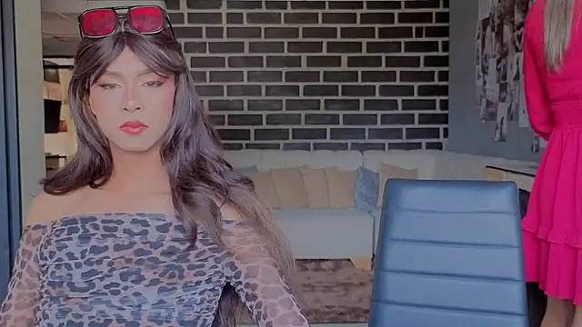 Miss sunshinee online show from April 11, 2026, 8:57 pm