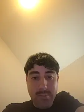 Snapshot of yoshi8317 chatting on March 28, 2026, 12:43 am yoshi8317 online show from March 28, 2026, 12:43 am