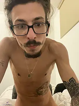 Snapshot of younghotcook chatting on March 28, 2026, 3:06 am younghotcook online show from March 28, 2026, 3:06 am