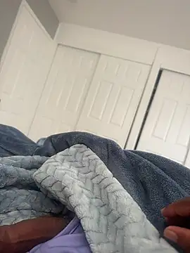 galantonluis online show from March 29, 2026, 7:03 pm