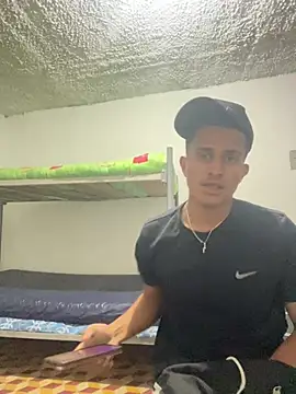 ianruiz02 online show from March 30, 2026, 2:34 am