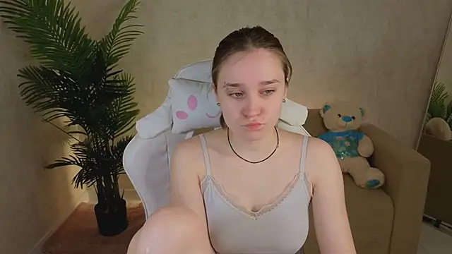 SweetieBlush online show from April 28, 2026, 1:26 am