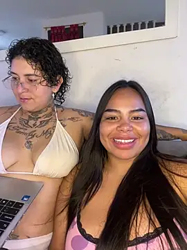 lunaa love online show from June 19, 2026, 9:18 pm